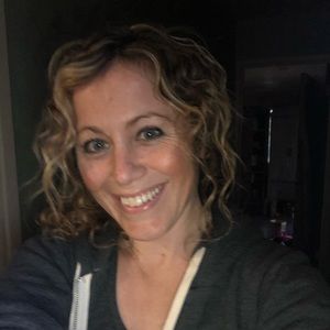 Meet your Posher, Jena